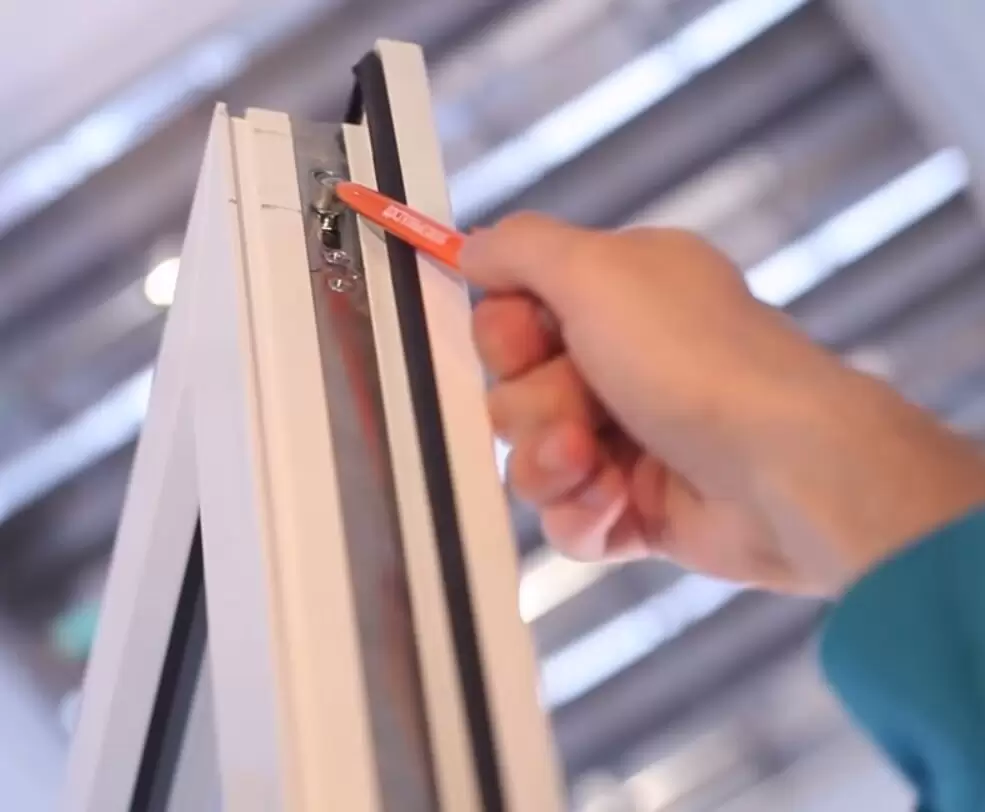 Регулировка пластиковых окон: Профессиональная настройка окон