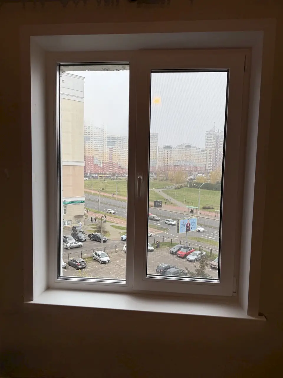 Купить двухстворчатое пластиковое окно (глухое + открывающееся) в Минске под ключ | Цена, установка