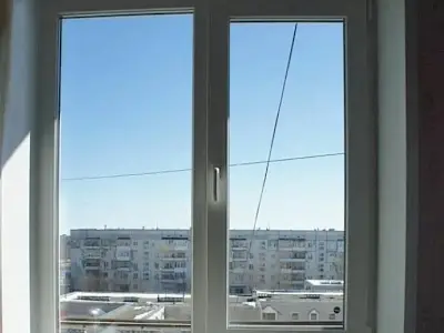 Окно двухстворчатое глухое, поворотно-откидное